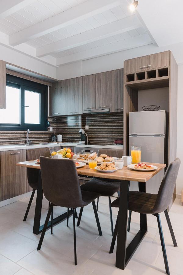 Ariti Luxury Apartment, Nikiana Eksteriør billede