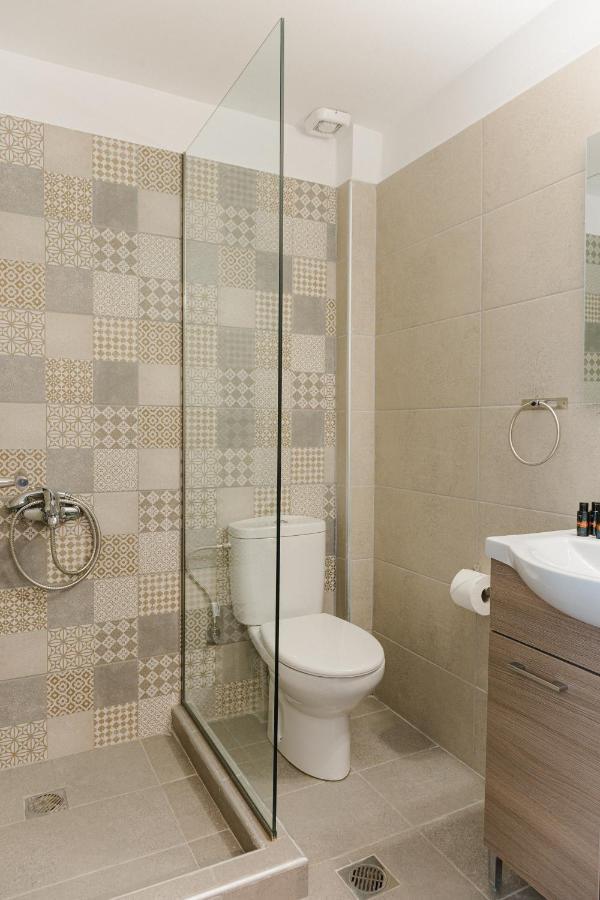 Ariti Luxury Apartment, Nikiana Eksteriør billede
